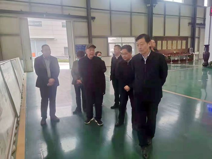 杨英峰2_副本.jpg