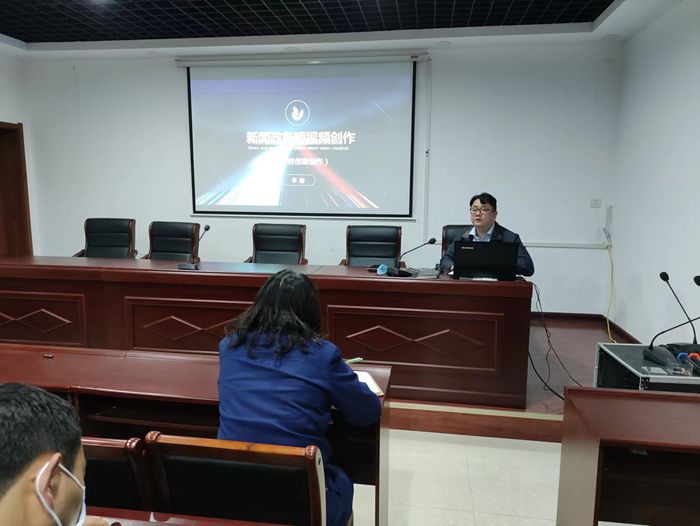 微信图片_20220415113926_副本.jpg