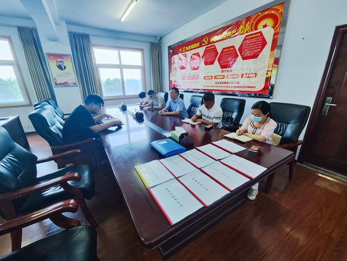 微信图片_20220613165639_副本.jpg