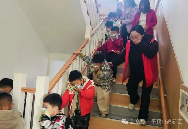 微信图片_2025-11-12_183932_585.jpg 微信图片_2025-11-12_183932_585.jpg