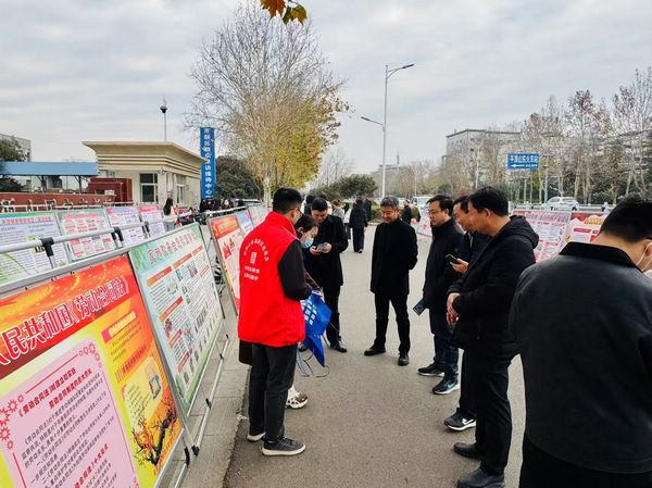 图片3.jpg 图片3.jpg